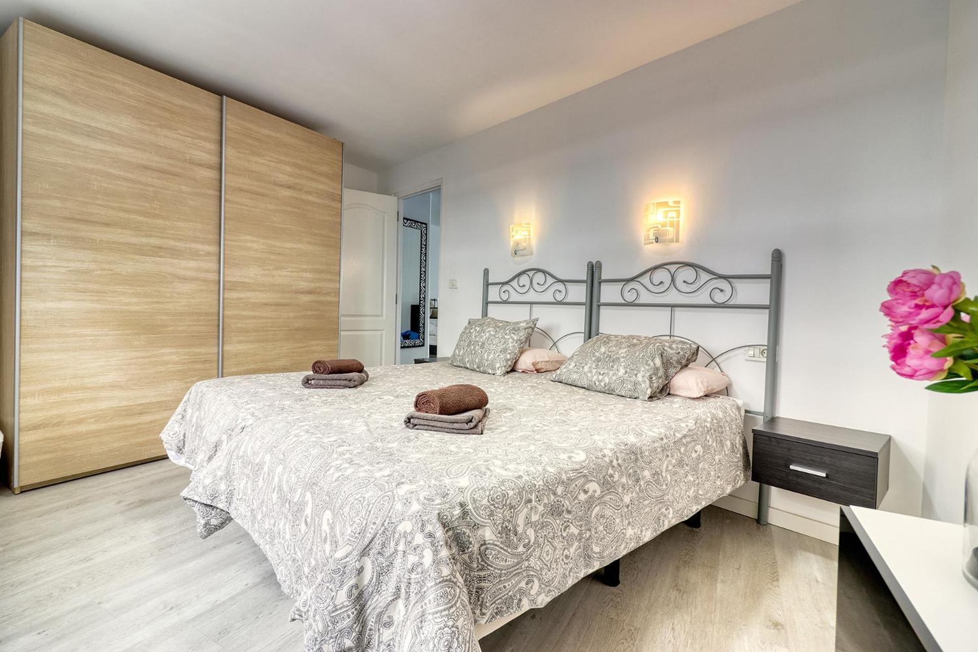 Central Modern Apartment With Private Parking & Ocean View & Coffee Corner Icod De Los Vinos Exteriör bild