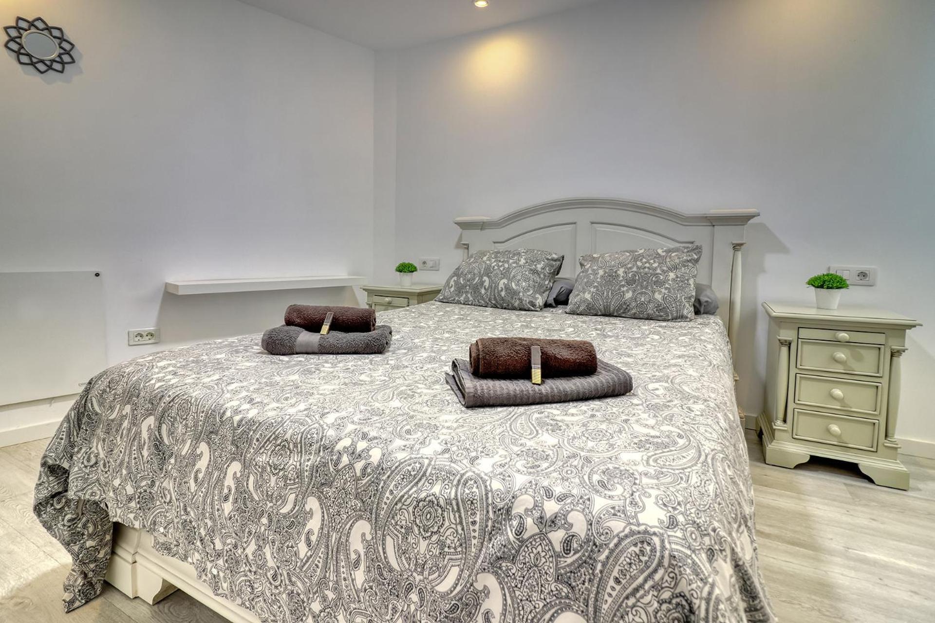Central Modern Apartment With Private Parking & Ocean View & Coffee Corner Icod De Los Vinos Exteriör bild